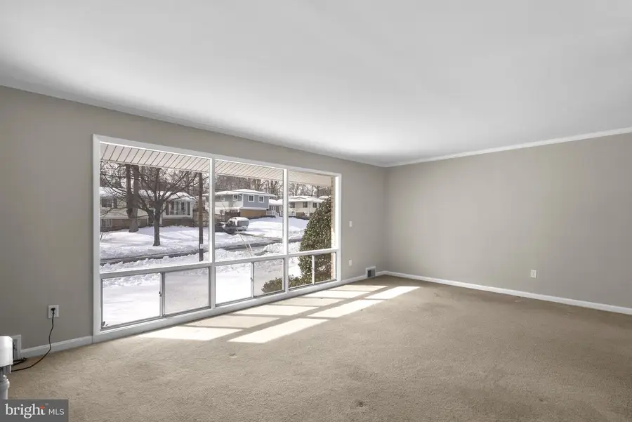 4709 Levada Ter, Rockville, MD 20853 - Image #3