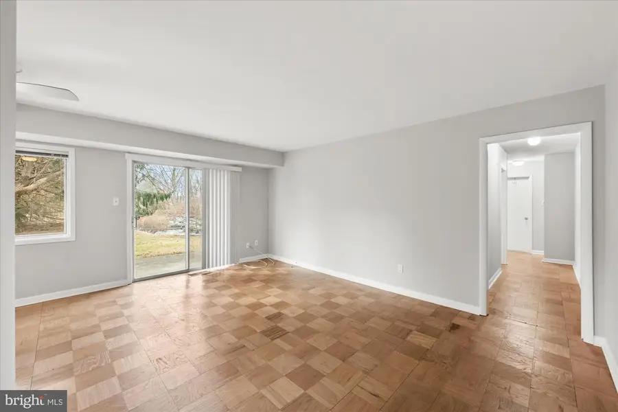 10624 Montrose Ave #m 103, Bethesda, MD 20814 - Image #3