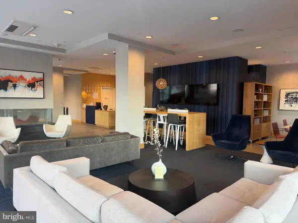 1320 Fenwick Ln #700, SILVER SPRING, MD 20910