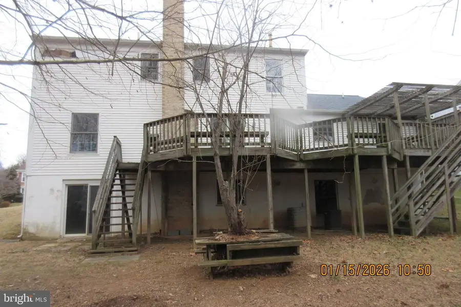 17236 Founders Mill Dr, Rockville, MD 20855 - Image #2