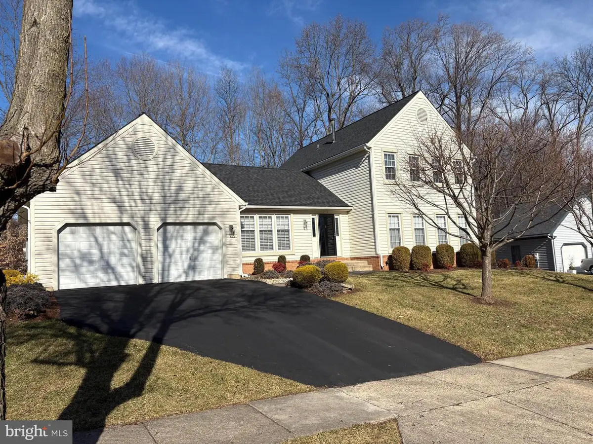 2703 Belle Crest Ln, Silver Spring, MD 20906 - Image #1