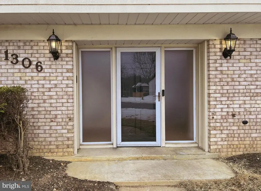 1306 Leister Dr, Silver Spring, MD 20904 - #3