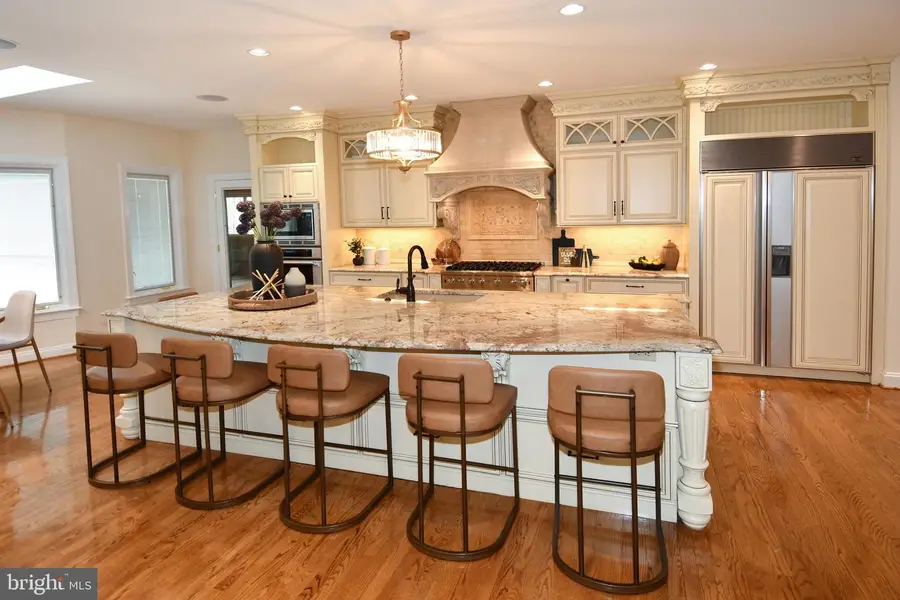 4007 Wintersweet Ct, Rockville, MD 20853 - #3