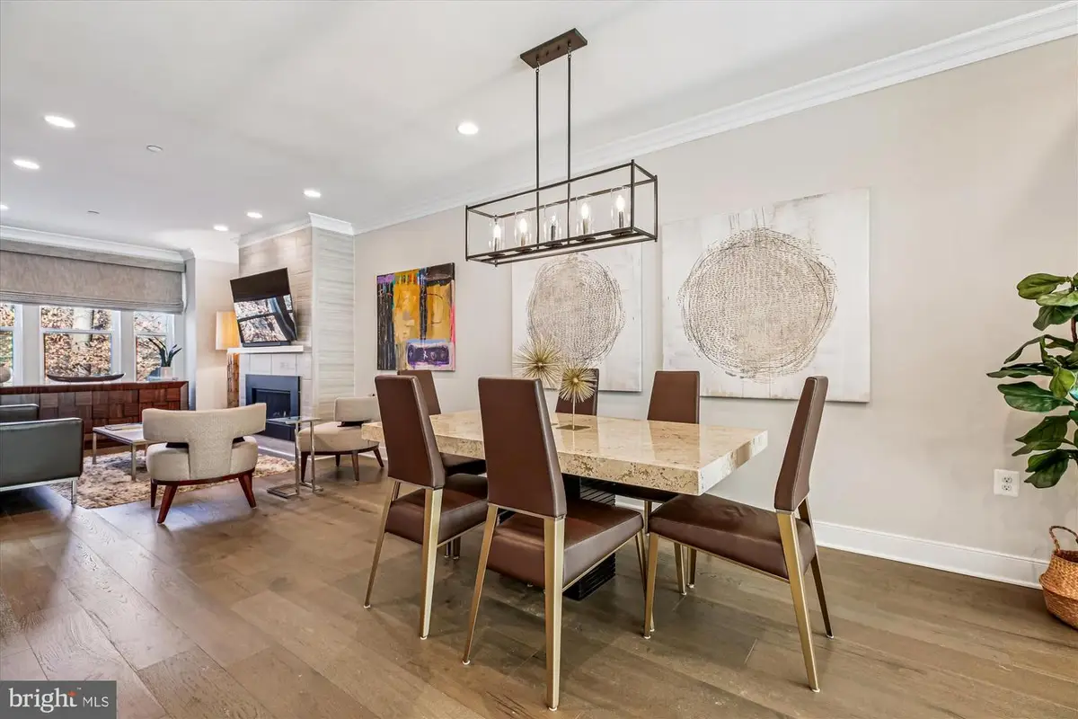 10340 Grosvenor Pl, North Bethesda, MD 20852 - #1