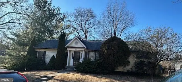 1613 Burris Rd, Rockville, MD 20851 - Image #2