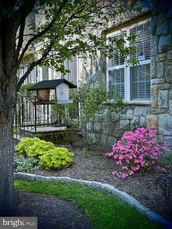 1023 Gaither Rd, ROCKVILLE, MD 20850