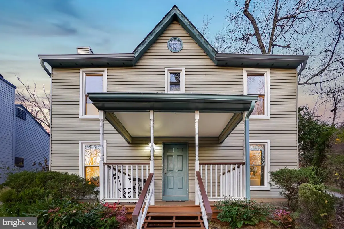 6711 Poplar Ave, Takoma Park, MD 20912 - #1
