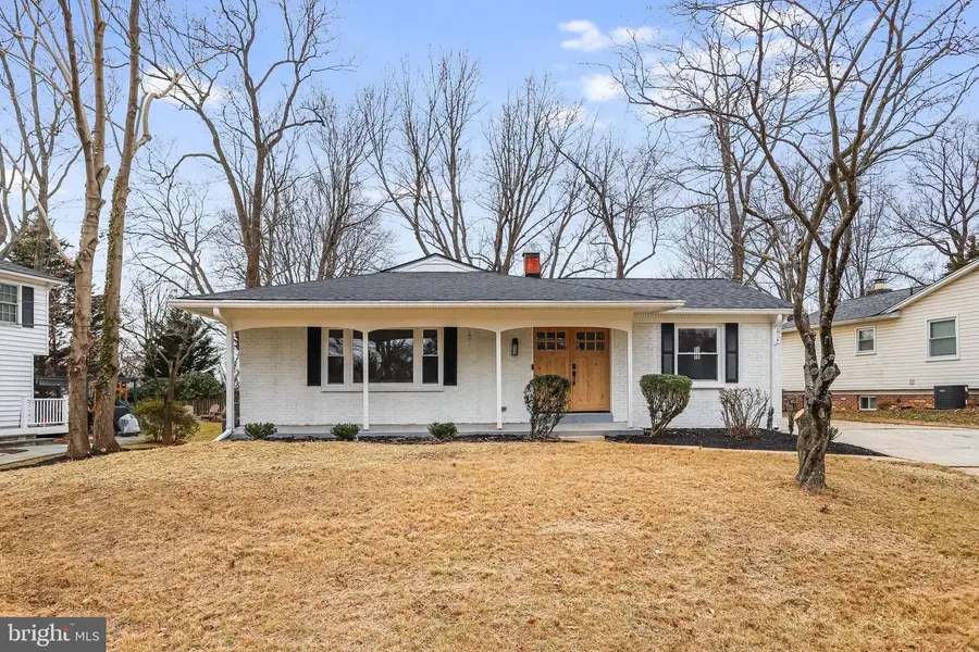 14412 Barkwood Dr, Rockville, MD 20853 - Image #2