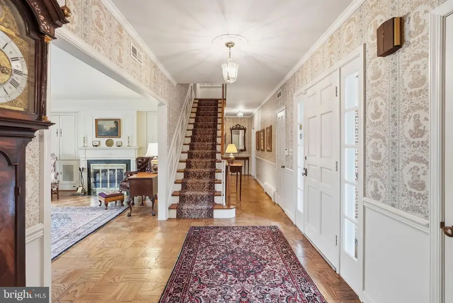 11610 Beall Mountain Rd, Potomac, MD 20854 - #3