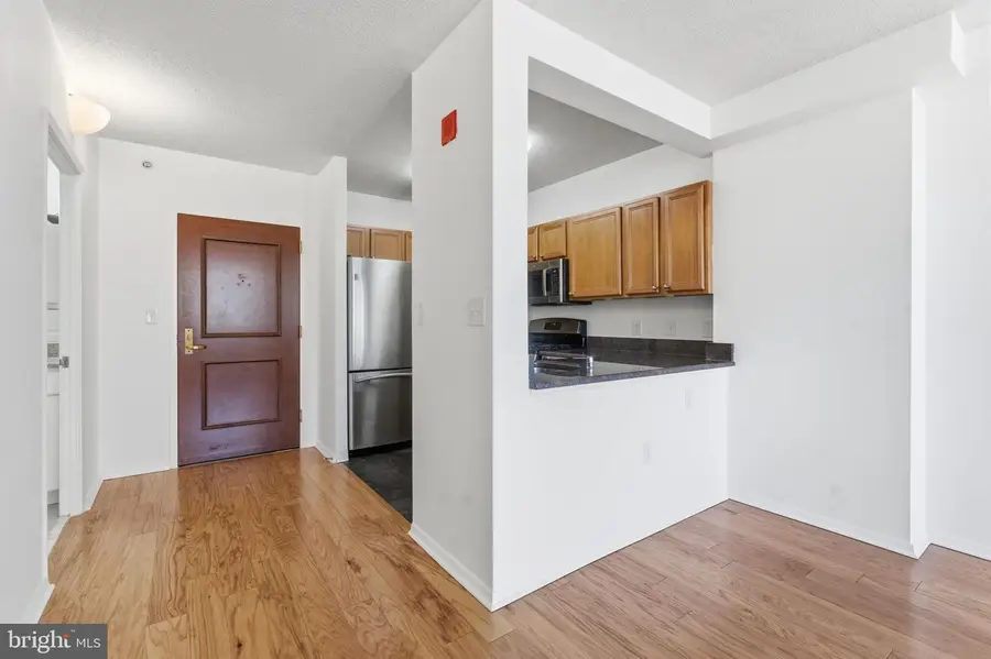 7111 Woodmont Ave #708, Bethesda, MD 20815 - Image #3