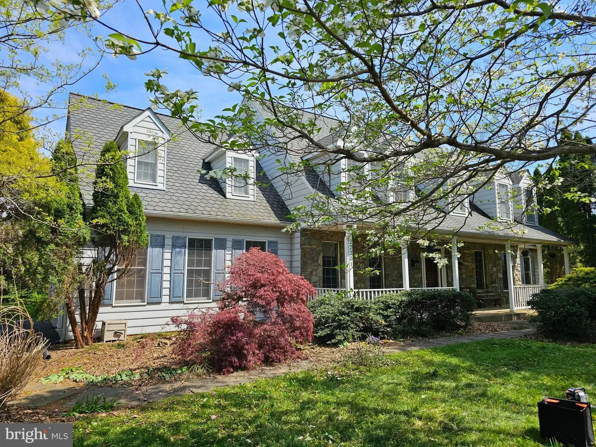 22301 Flintridge Dr, Brookeville, MD 20833 - #1
