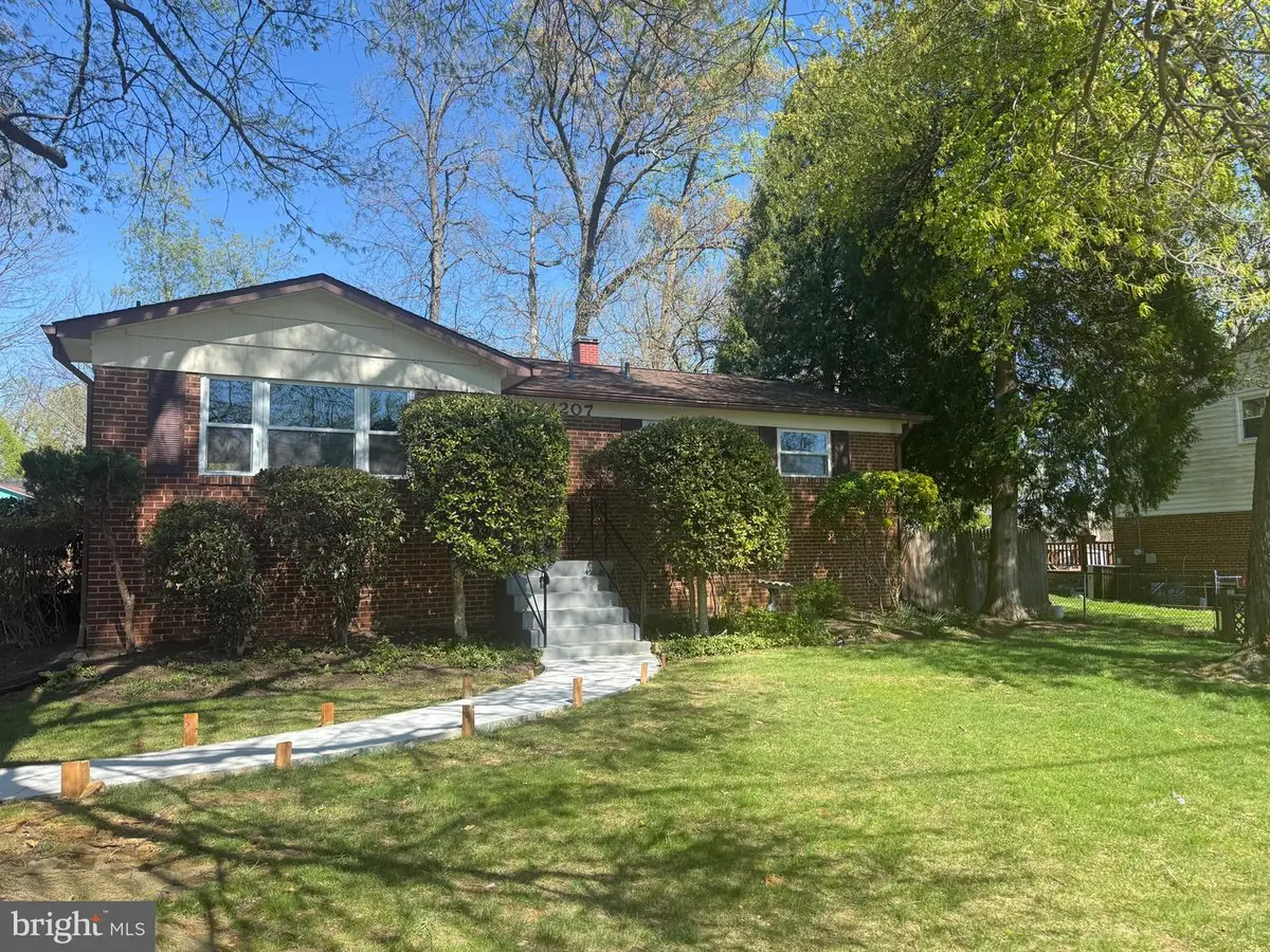 4207 Frankfort Dr, Rockville, MD 20853 - #1