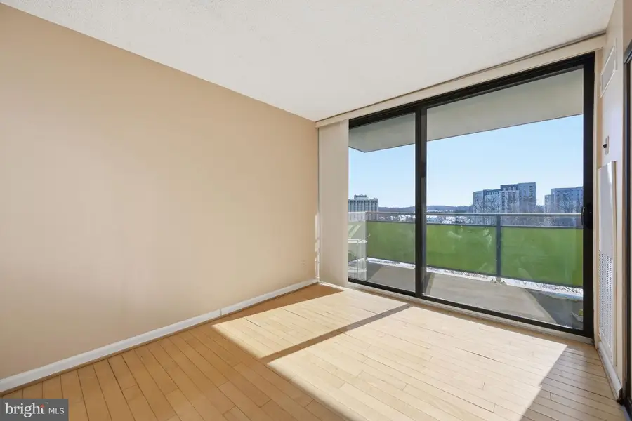 5225 Pooks Hill Rd #519n, Bethesda, MD 20814 - #2