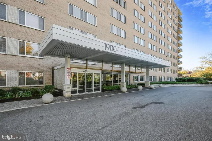 1900 Lyttonsville Rd #702, Silver Spring, MD 20910 - Image #2