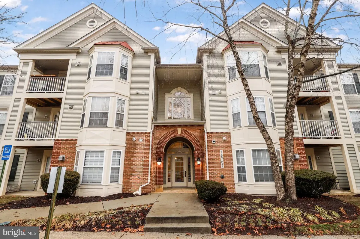 18707 Sparkling Water Dr #203, Germantown, MD 20874 - #1