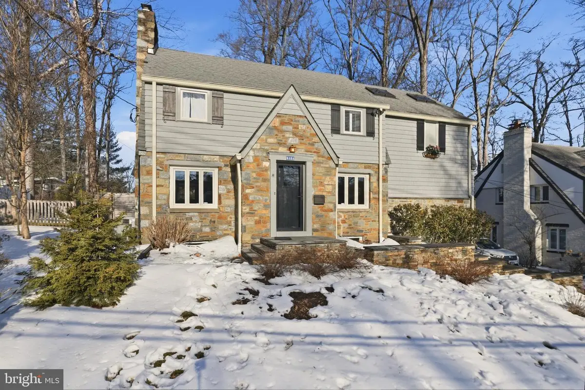 8304 Woodhaven Blvd, Bethesda, MD 20817 - #1