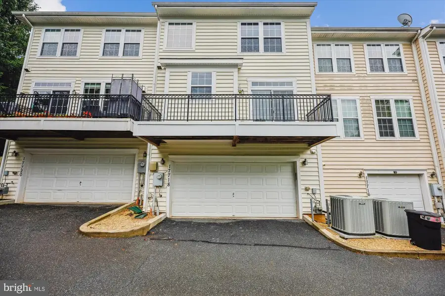 17718 Phelps Hill Ln, Derwood, MD 20855 - Image #3