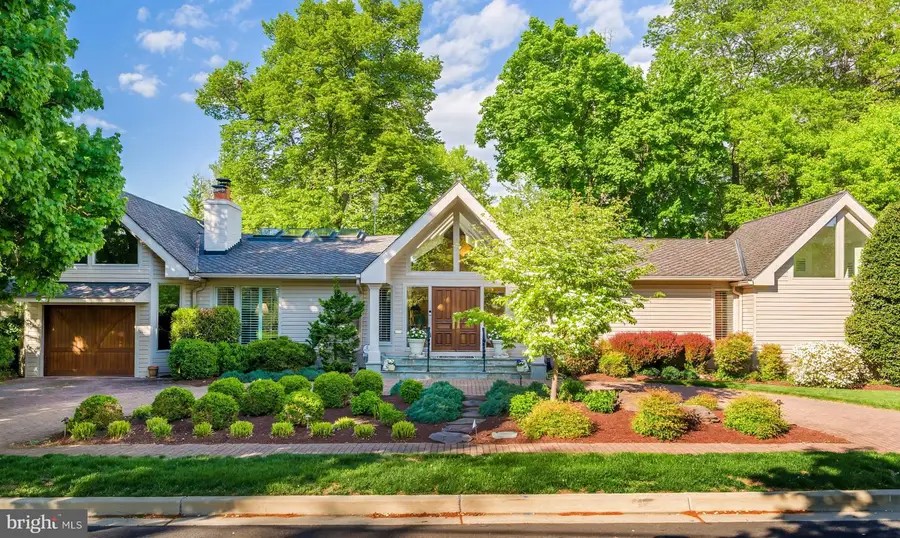 4015 Laird Pl, Chevy Chase, MD 20815 - #2