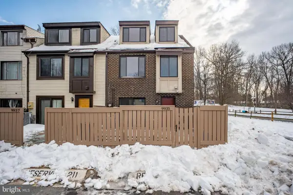 9935 Forest View, MONTGOMERY VILLAGE, MD 20886