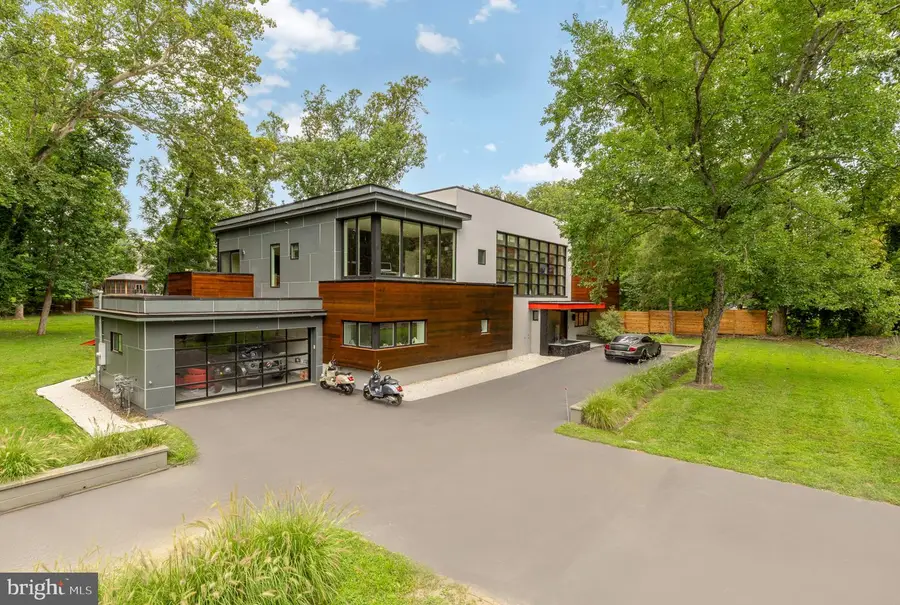 6309 Bradley Blvd, Bethesda, MD 20817 - Image #2