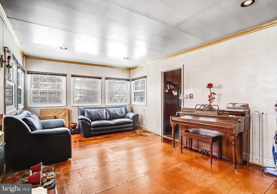 3310 University Blvd W, Kensington, MD 20895 - Image #2