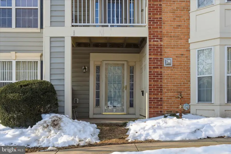 13401 Fountain Club Dr #14t-3, Germantown, MD 20874 - #2