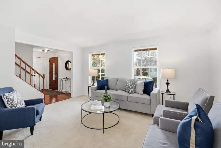 7212 Grinnell Dr, Derwood, MD 20855 - #3