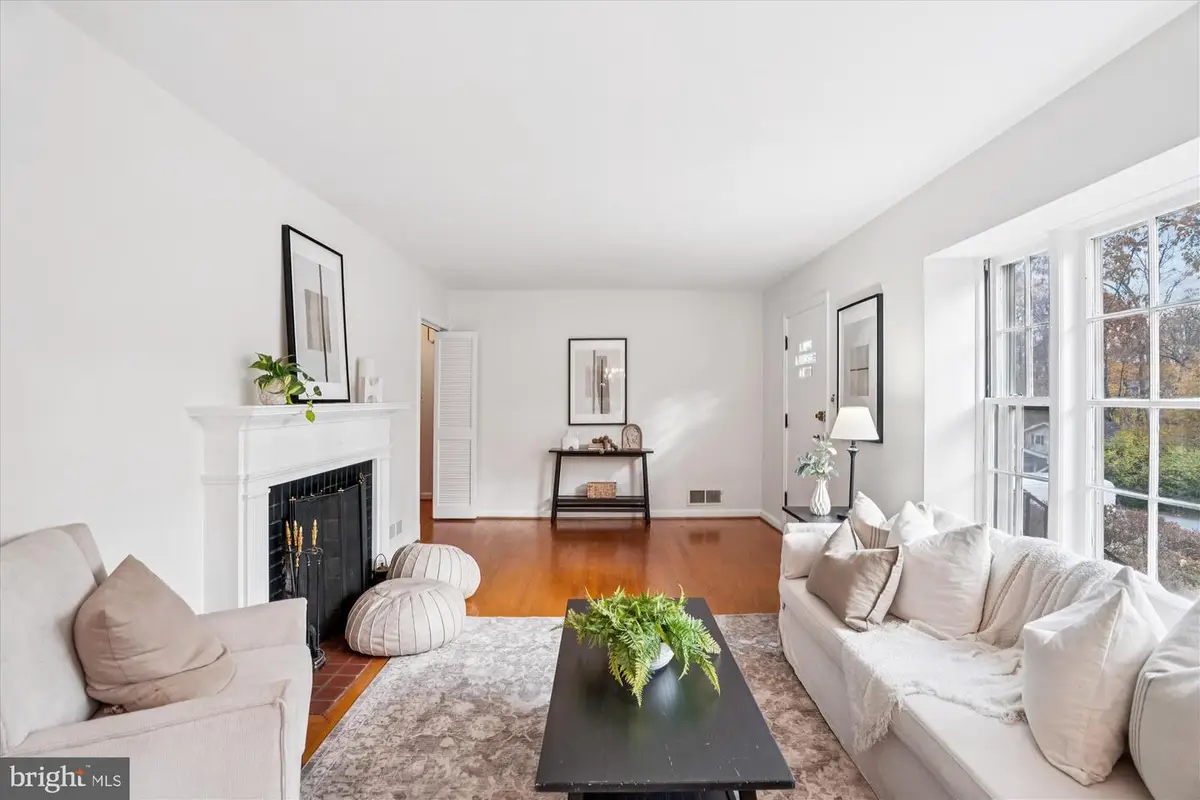 1912 Kimberly Rd, Silver Spring, MD 20903 - #1