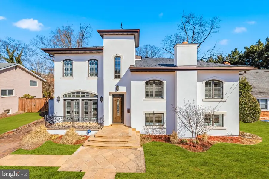 9607 Singleton Dr, Bethesda, MD 20817 - #2