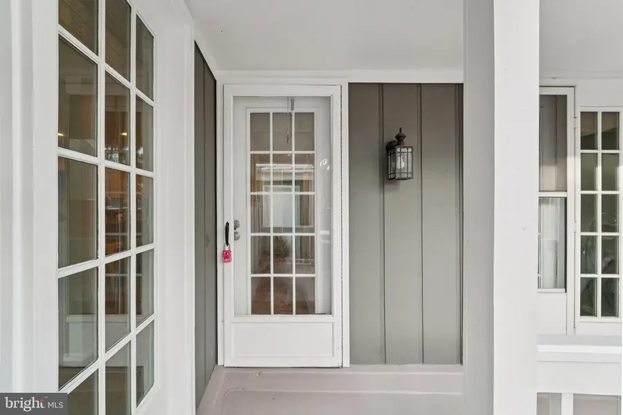 20610 Highland Hall Dr, Montgomery Village, MD 20886 - #2