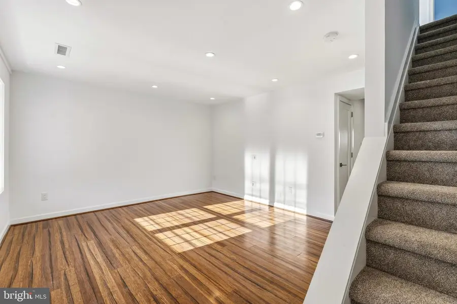 15727 Ambiance Dr, North Potomac, MD 20878 - #2