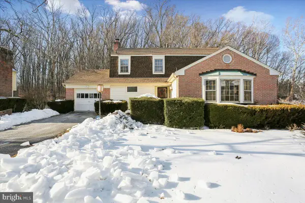 705 College Pkwy, ROCKVILLE, MD 20850