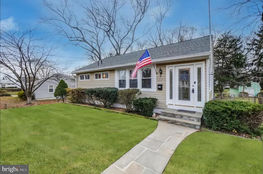 1117 Broadwood Dr, Rockville, MD 20851 - #2