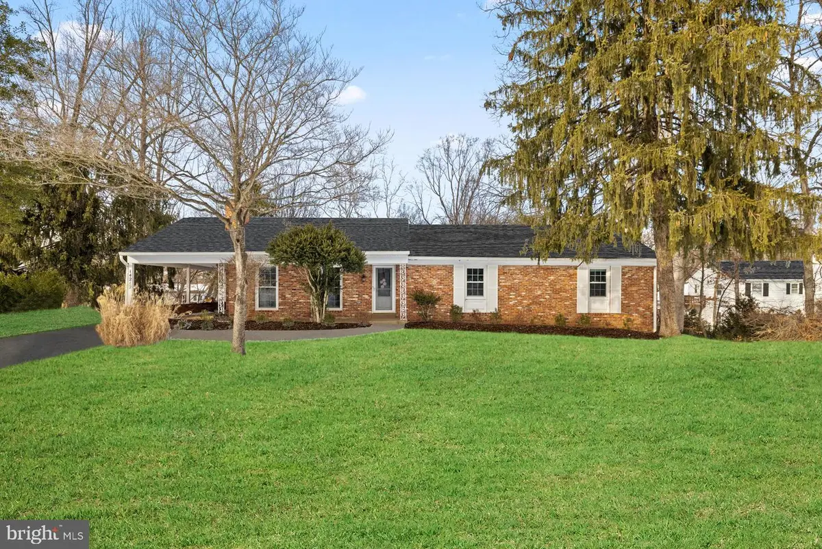 14212 Northwyn Dr, Silver Spring, MD 20904 - #1