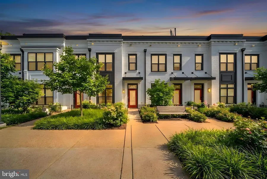 11326 Emerald Park Rd, Potomac, MD 20854 - #2