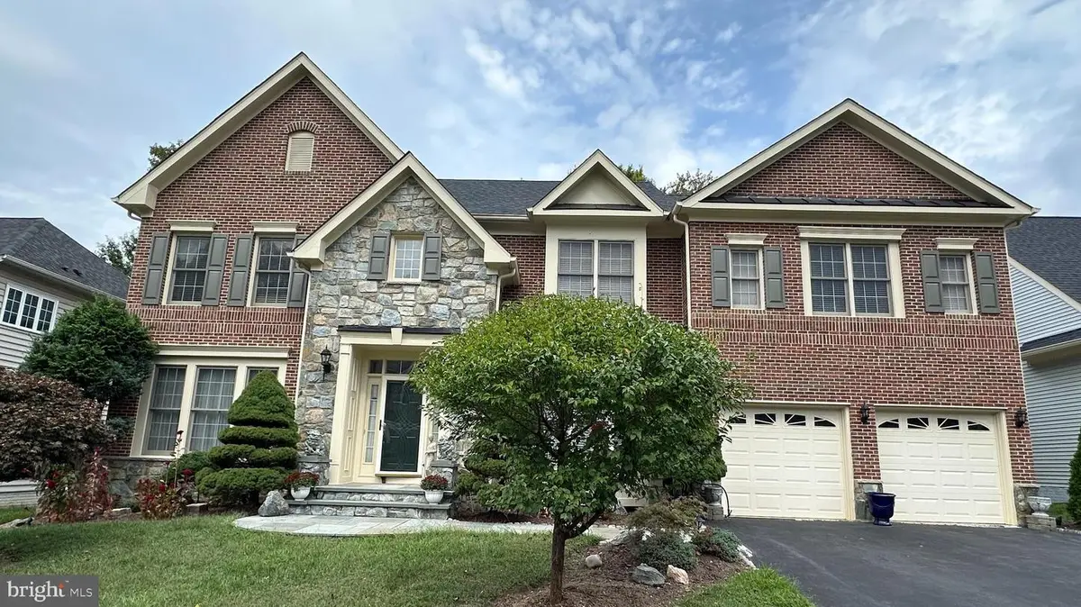 1018 Heartfields Dr, Silver Spring, MD 20904 - #1