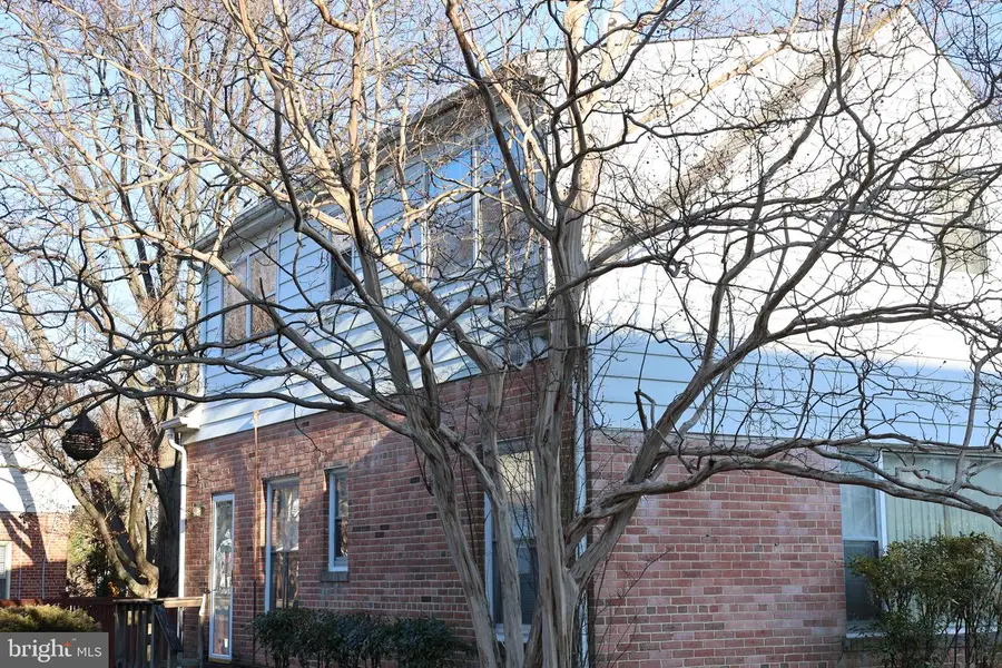 8208 Maple Ridge Rd, Bethesda, MD 20814 - #3