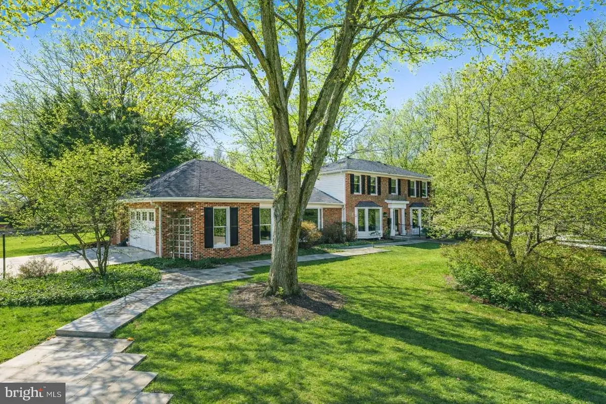 9632 Trailridge Ter, Potomac, MD 20854 - #1