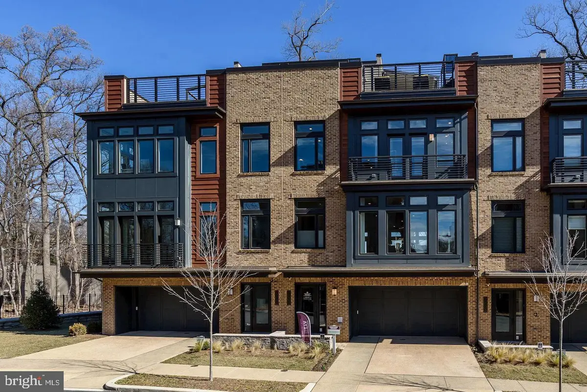 5320 Merriam St, Bethesda, MD 20814 - #1