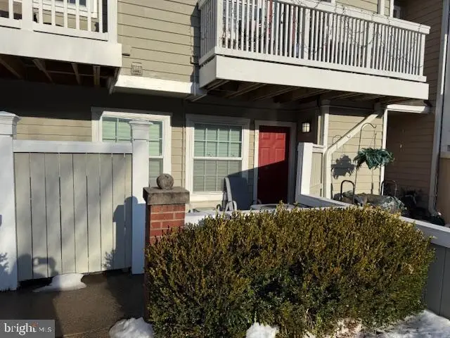 5700 Chapman Mill Dr #2202, Rockville, MD 20852 - #1