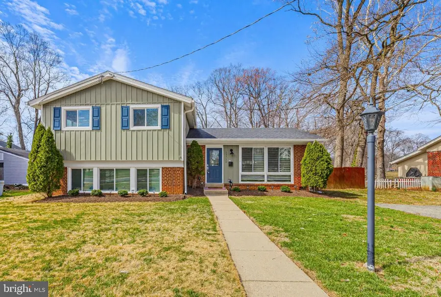 13712 Marianna Dr, Rockville, MD 20853 - #2