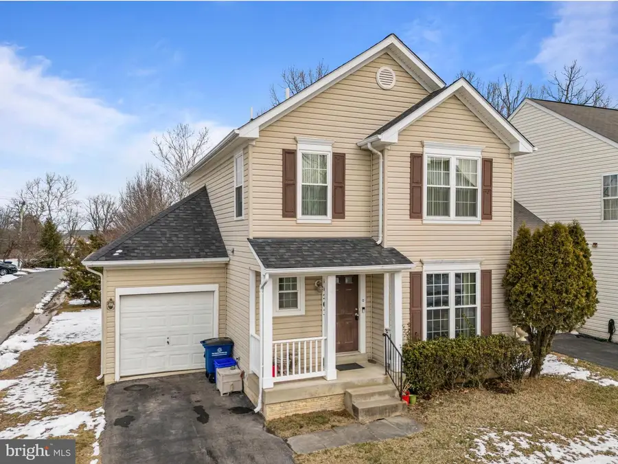 11203 Potomac Oaks Dr, Rockville, MD 20850 - #2