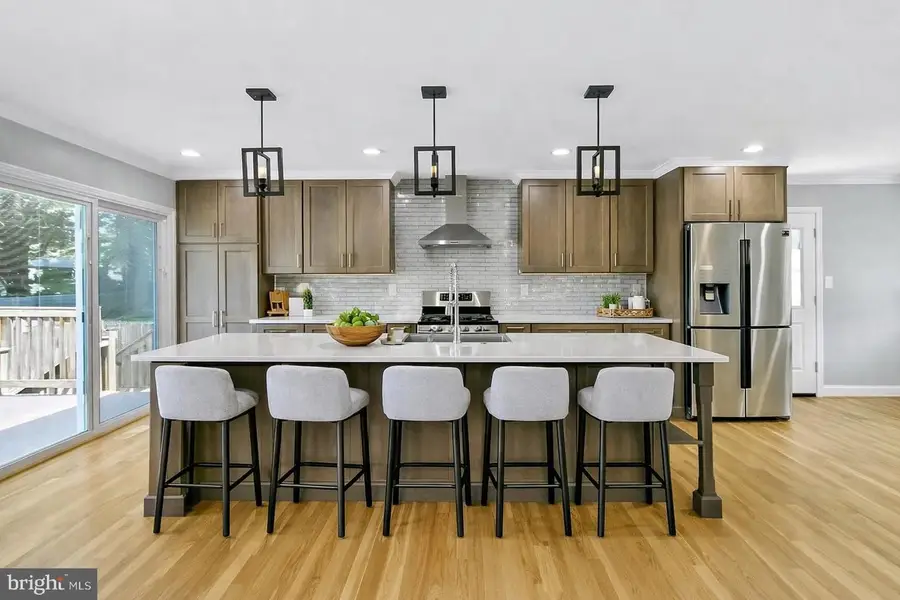 14407 Oakvale St, Rockville, MD 20853 - #3