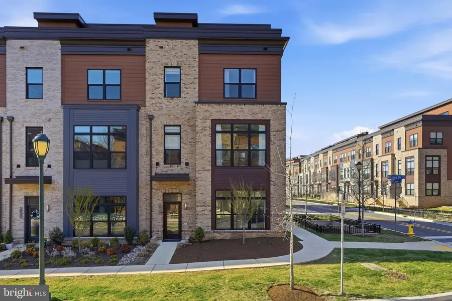 3939 Cranes Bill Ct, Rockville, MD 20852 - #2