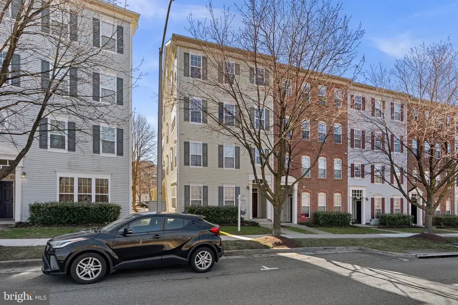 932 Orchard Ridge Dr #200, Gaithersburg, MD 20878 - #2