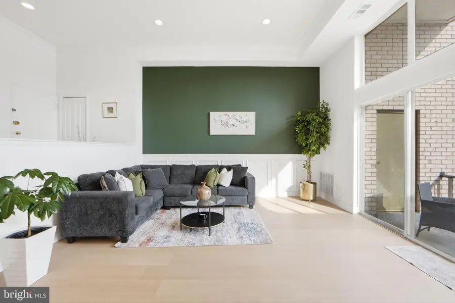 14427 Parkvale Rd #unit 7, Rockville, MD 20853 - #2