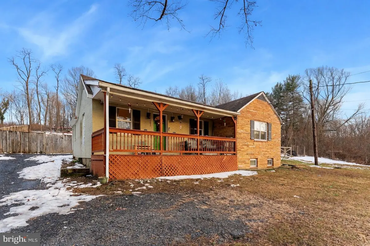 26821 Clarksburg Rd, Damascus, MD 20872 - #1