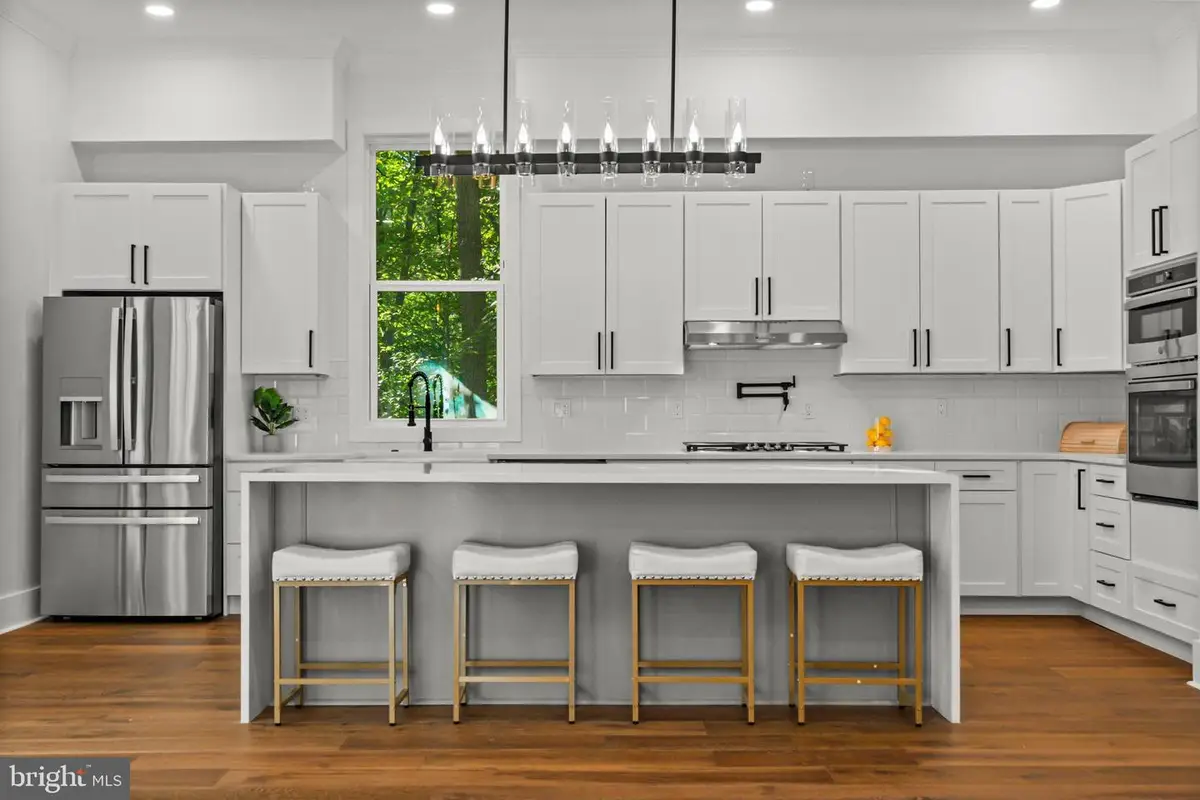 811 Sligo Creek Pkwy, Takoma Park, MD 20912 - #1