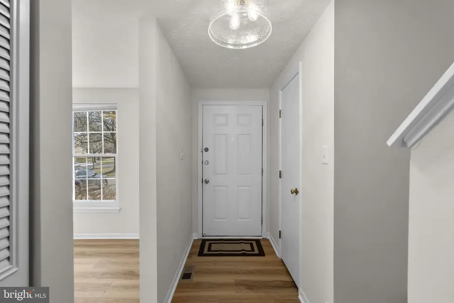 14114 Buck Hill Ct, Burtonsville, MD 20866 - #3