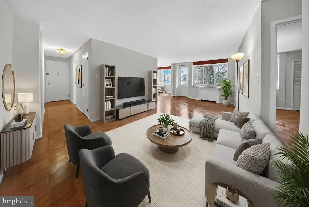 10401 Grosvenor #501, North Bethesda, MD 20852 - #1